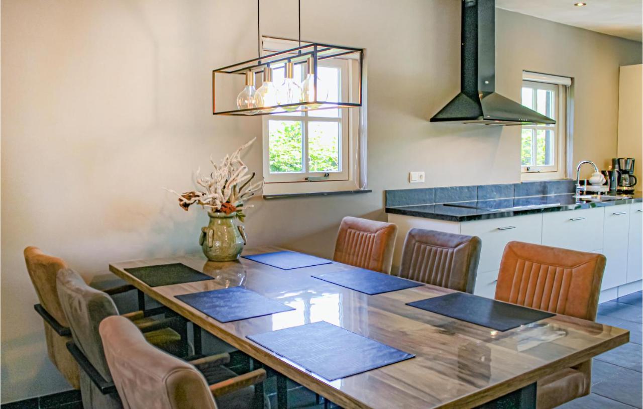 2 Bedroom Awesome Home In Udenhout 외부 사진