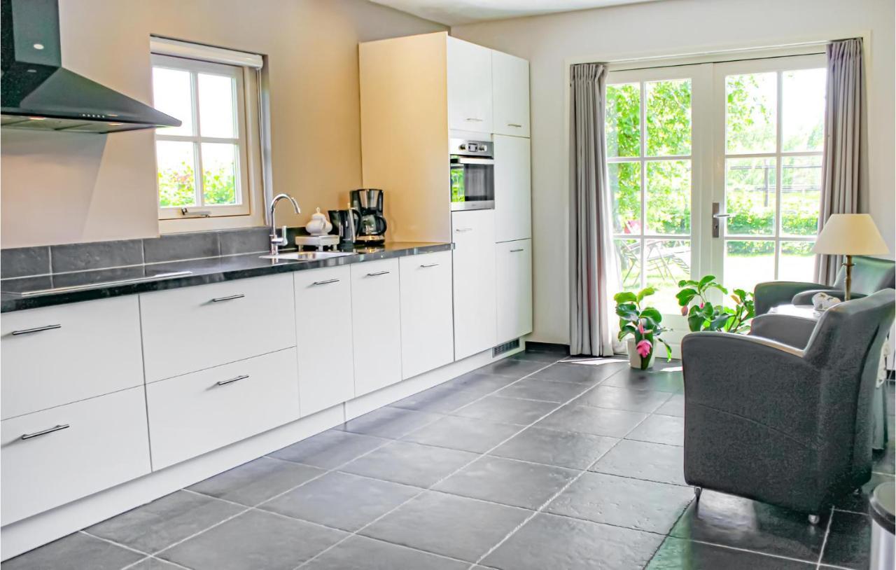2 Bedroom Awesome Home In Udenhout 외부 사진
